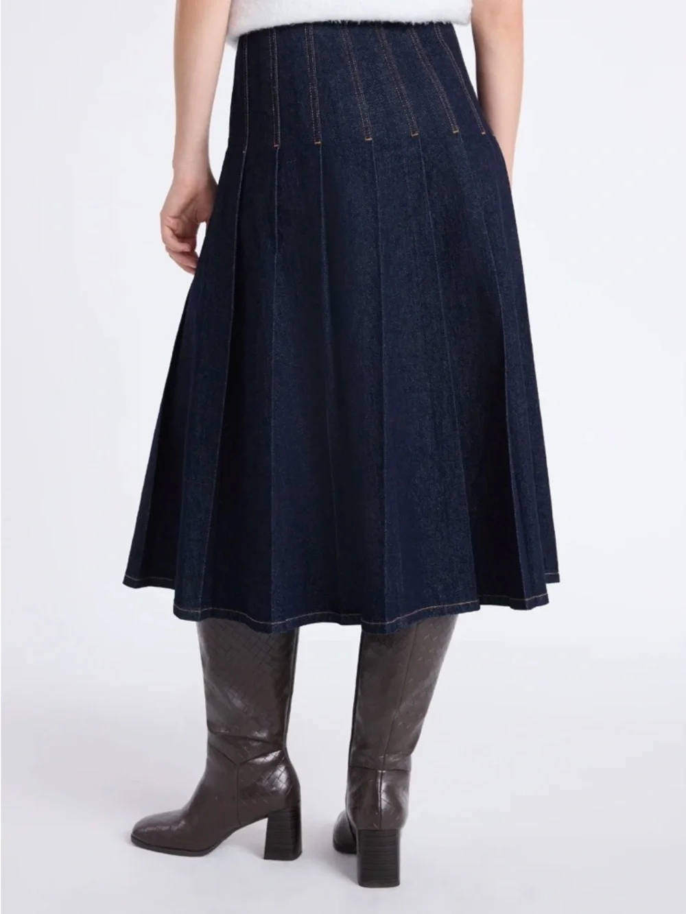 Free Assembly Stitch Pleated Denim Maxi Skirt NWT (Size 6) - Picture 3 of 6
